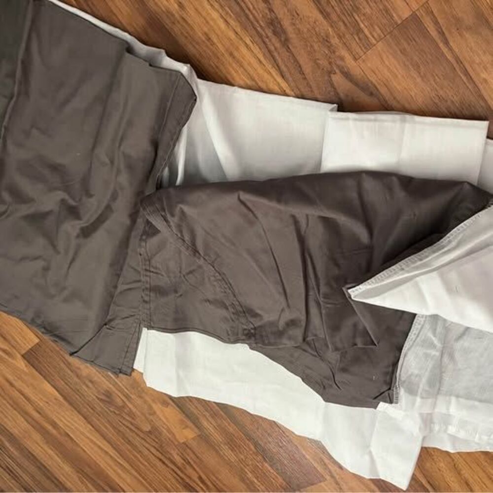 Apt. 9 Queen gray bed skirt